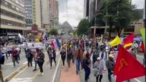 Policía analiza bloqueos en Bogotá antes de actuar