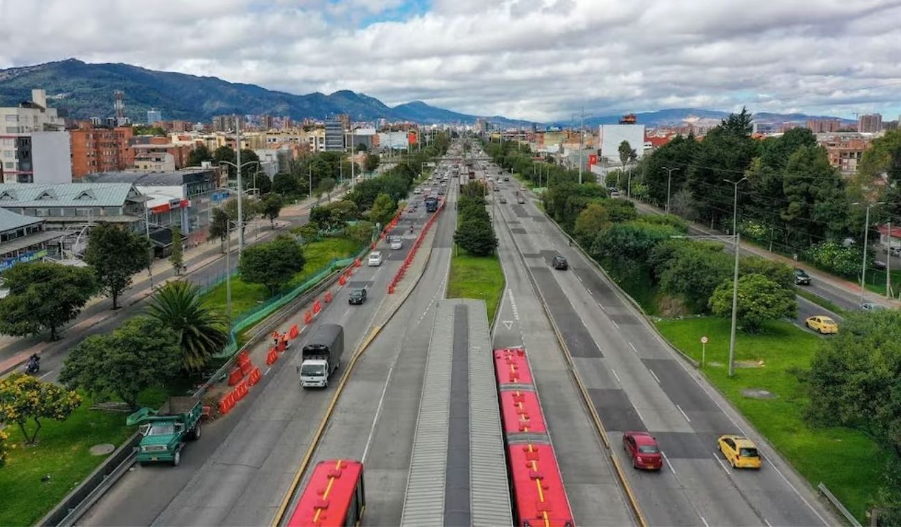 La construcción será ejecutada en fases para mantener la operación de la vía durante los trabajos, aunque con restricciones de tráfico