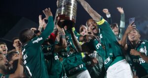 Campeón de Copa Libertadores aprobó el posible fichaje de Marino Hinestroza al Vasco da Gama: “Es top”