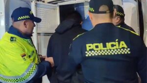 ¡INSÓLITO! Ladrón Capturado en Bogotá Afirma que su Robo Era una ‘Broma Pesada’ y Desata la Indignación