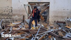 Impactante Ataque Aéreo en Kabul: Más de 100 Víctimas en Centro de Rehabilitación