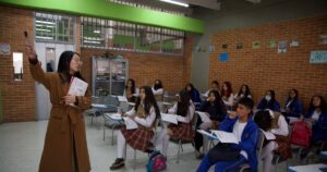 ¡Bomba Educativa! Denuncian Adoctrinamiento Político en Colegio de Bogotá y la Secretaría de Educación Responde