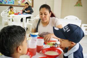 ¡Mega Convocatoria! Bogotá Invierte Más de $70 Mil Millones en Comedores Comunitarios: ¡Últimos Días para Participar!