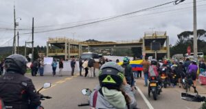 Crisis de Movilidad en Bogotá: Protestas Paralizan Vías Clave y TransMilenio