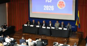 Escándalo en la FCF: ¡Directivos de Fútbol Colombiano Enfrentan a la Policía tras Derrota de la Selección!
