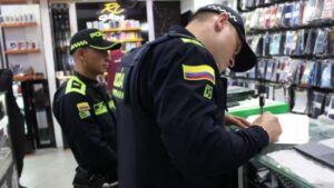 ¡Escándalo Internacional! Descubren Celulares Robados en Perú en el Corazón de Bogotá: ¿Quién Está Detrás?