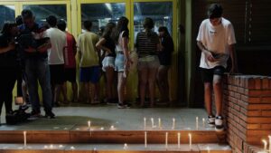 Cuando la pantalla se convierte en trinchera: Reflexiones sobre la tragedia de San Cristóbal