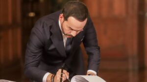 ¡Giro Radical! Colombia Extradita Capos Clave y Desmonta ‘Paz Total’