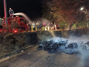 Terror en Palermo: Ataque brutal deja seis heridos y motos calcinadas