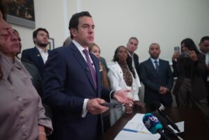 ¿Fin de la ‘Mermelada’? Congreso en Colombia al Borde de un Giro Histórico