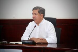 Rodrigo Lara continúa en la Asamblea pero renuncia a mesa directiva